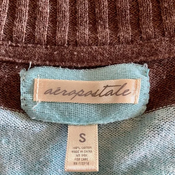 Woman’s sweater - Picture 3 of 4